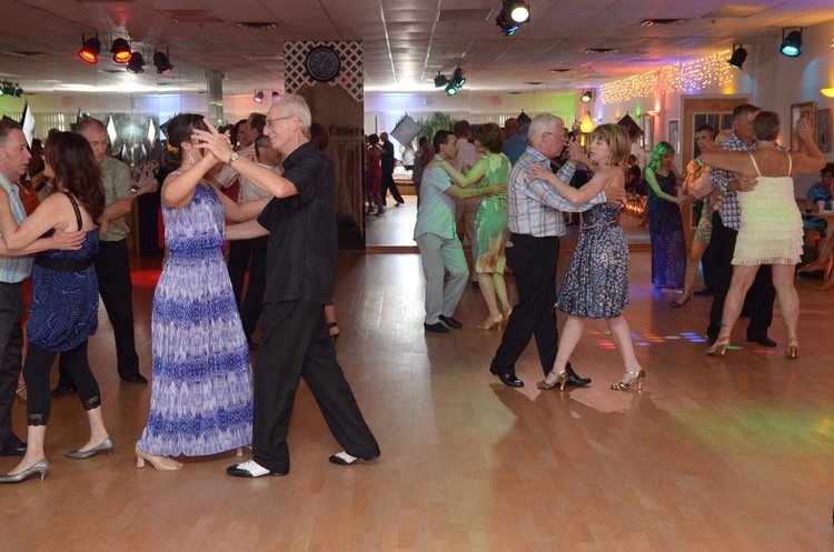 Ballroom dancing can reduce aging-related brain atrophy in the hippocampus (and, more than treadmill walking!)